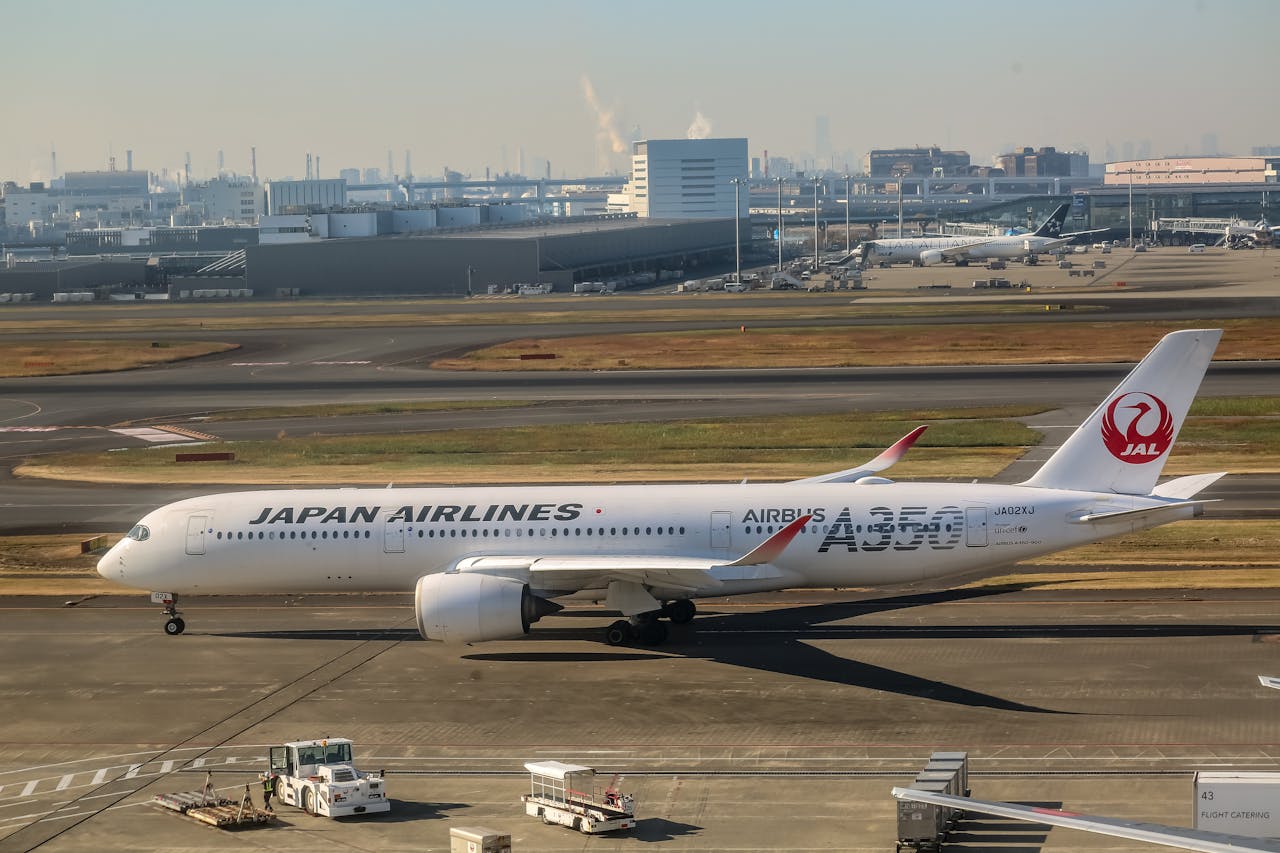 creative-02 pexels-photo-34558329.jpeg